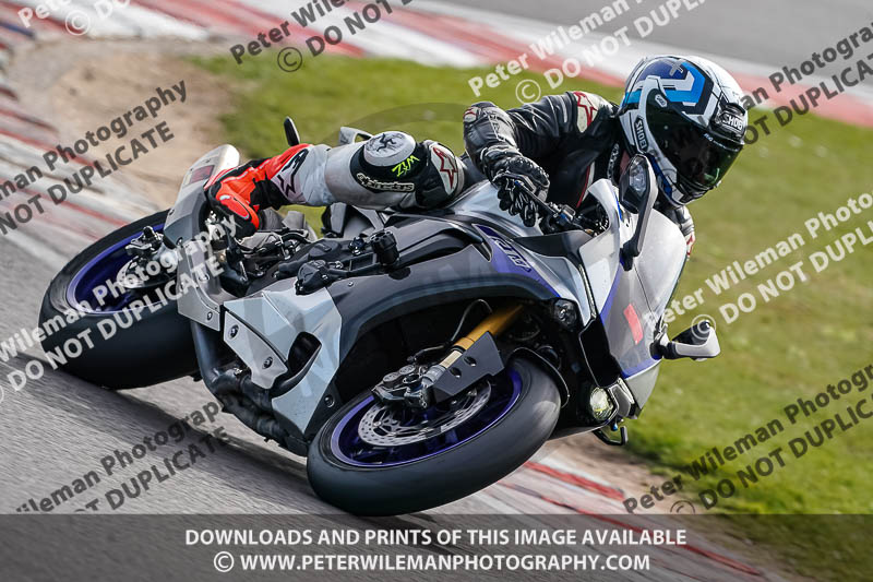 donington no limits trackday;donington park photographs;donington trackday photographs;no limits trackdays;peter wileman photography;trackday digital images;trackday photos